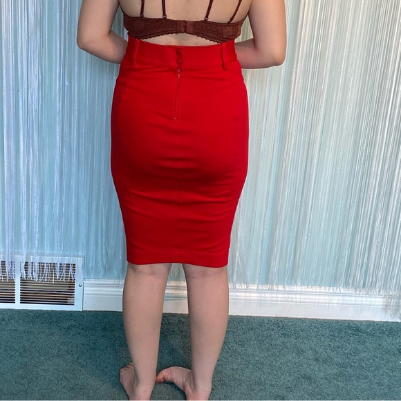 Body by Victoria Red Pencil Skirt Size 0 - Picture 6 of 16
